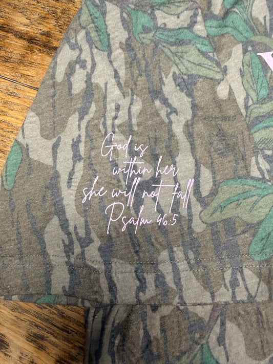 Mossy Oak Green Leaf & Pink Lettering